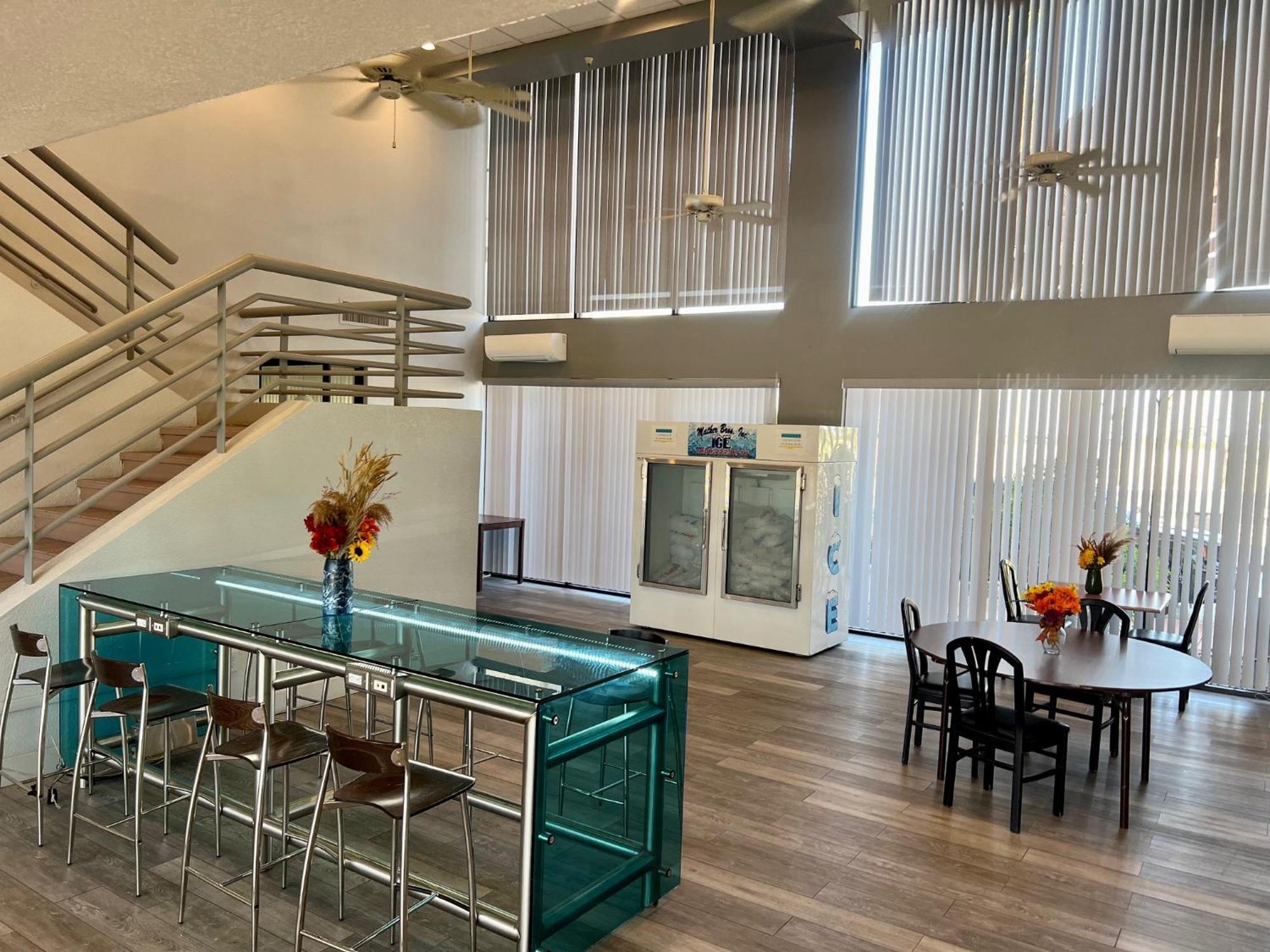 Studio 6 Suites Lake Havasu City Az Exterior foto